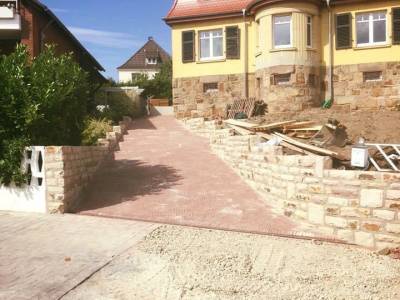 natursteinmauer3.jpg