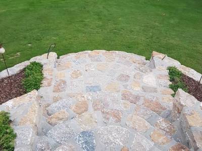 natursteintreppe_natursteinmauer3.jpg